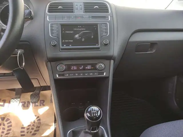 Volkswagen Polo view 15