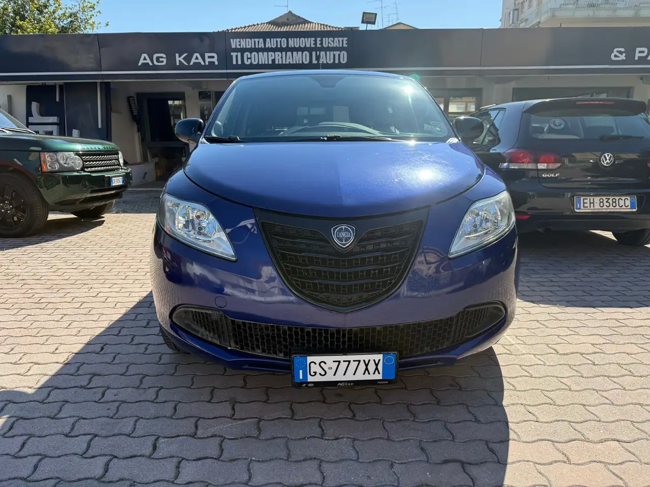 Lancia Ypsilon