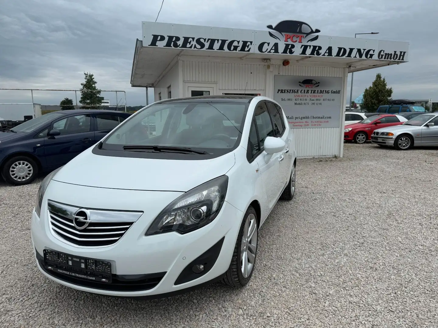 Opel Meriva B 1.4 Turbo  Innovation*PANORAMA* Weiß - 1