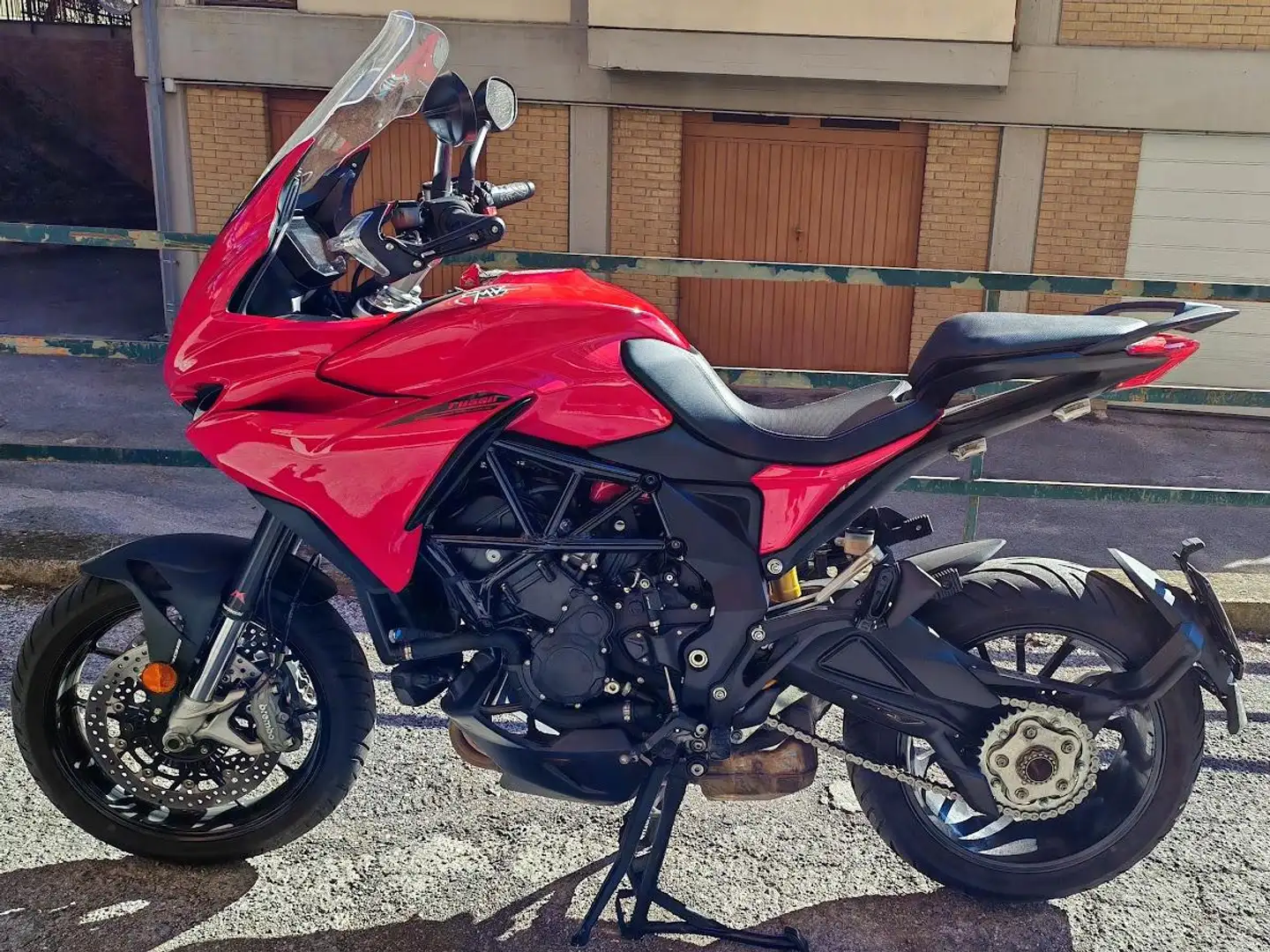 MV Agusta Turismo Veloce 800 Rosso Rojo - 1
