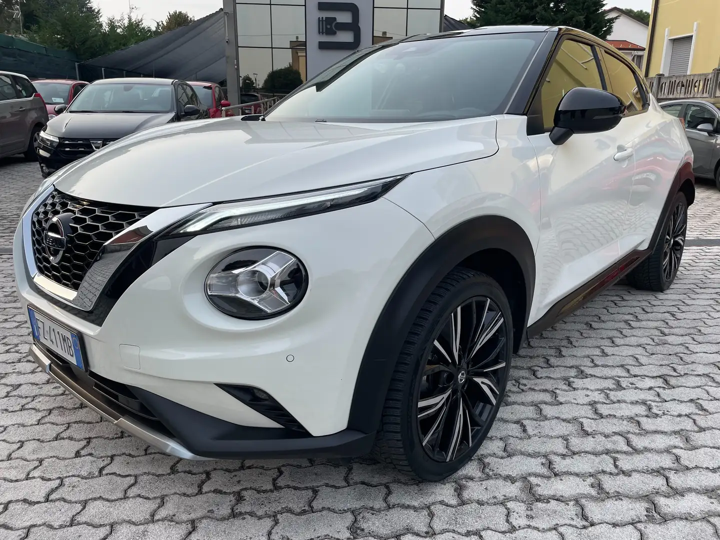 Nissan Juke Juke 1.0 dig-t Premiere Edition dct + SUPER FULL! - 1