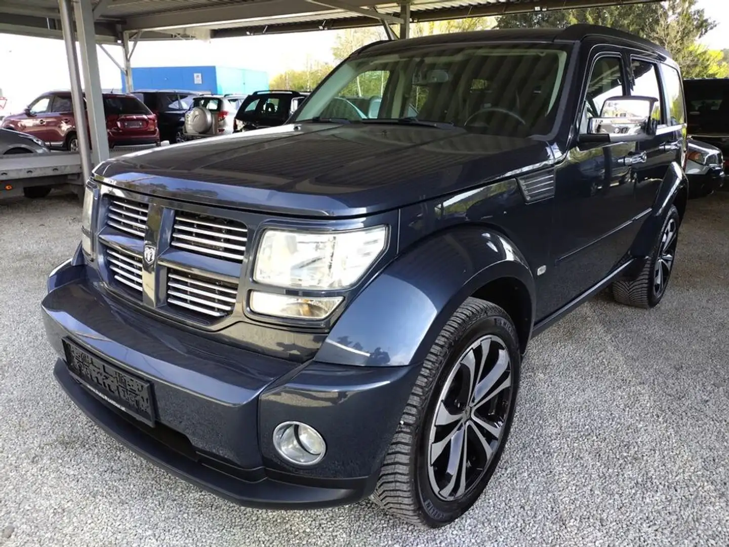 Dodge Nitro 2,8 CRD SXT Aut. 4x4 ! Top Zustand! Blau - 1