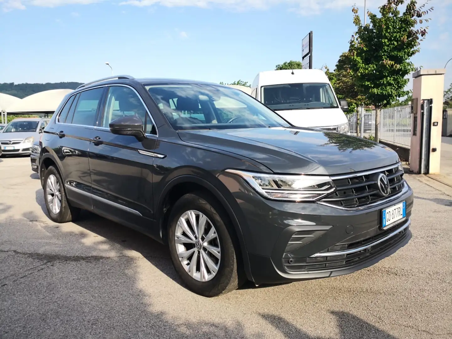 Volkswagen Tiguan VW TIGUAN 2.0 TDI 150CV SCR DSG LIFE - 2