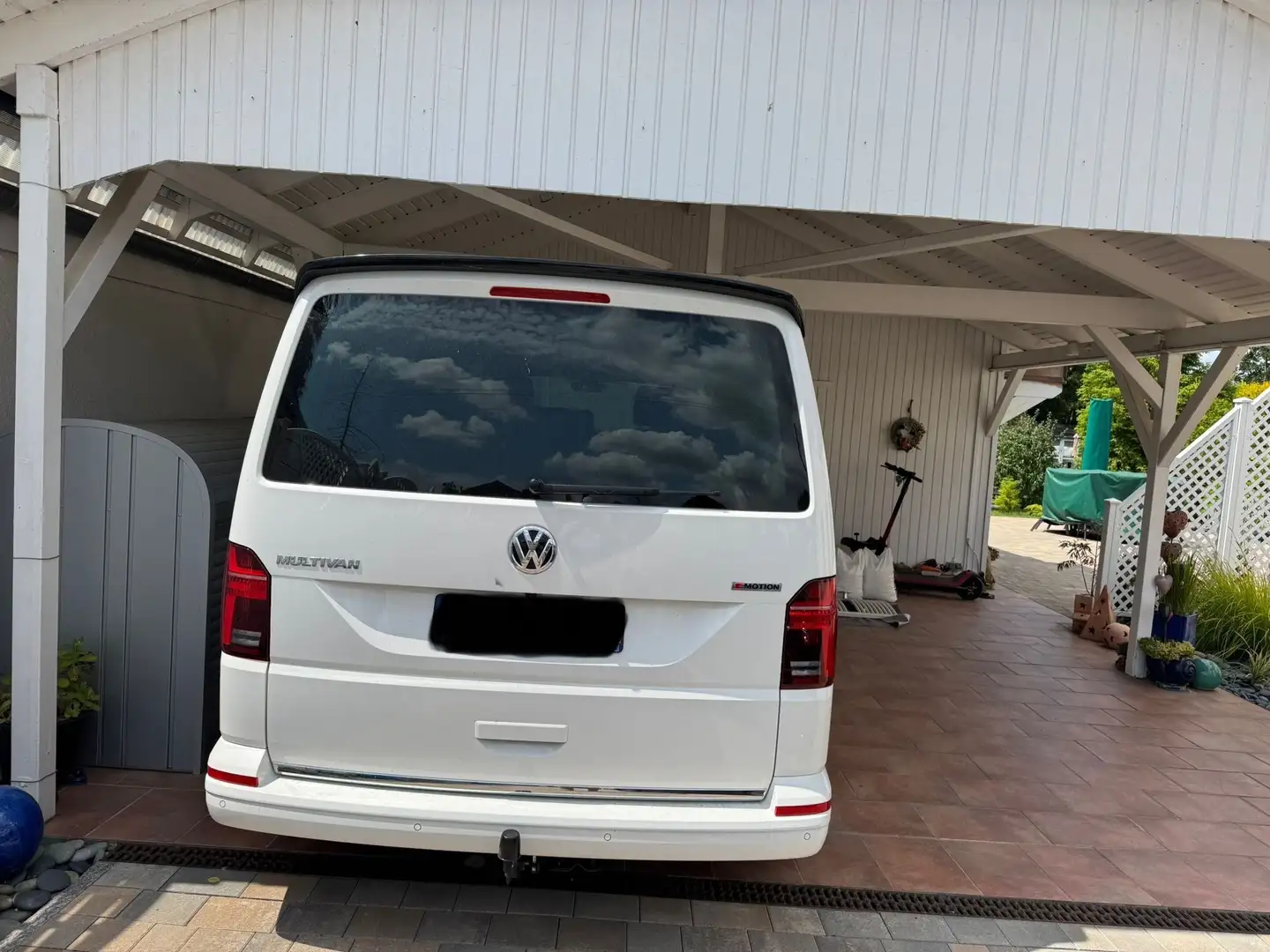 Volkswagen T6.1 Multivan Multivan T6.1 DSG Kurz 4MOTION Highline Weiß - 2