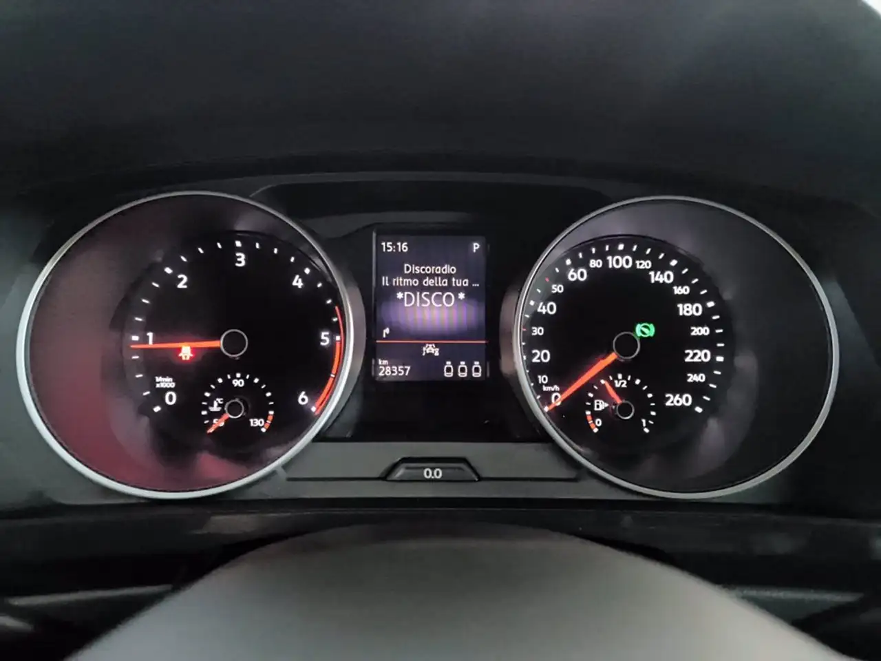 Volkswagen Tiguan 2.0 tdi life 150cv dsg 15