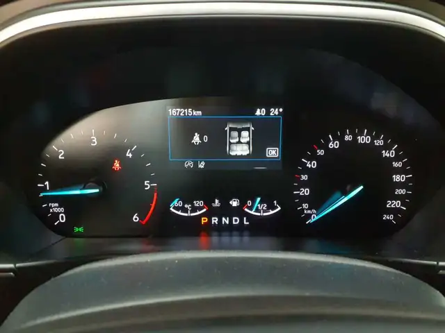 Ford Focus view 14