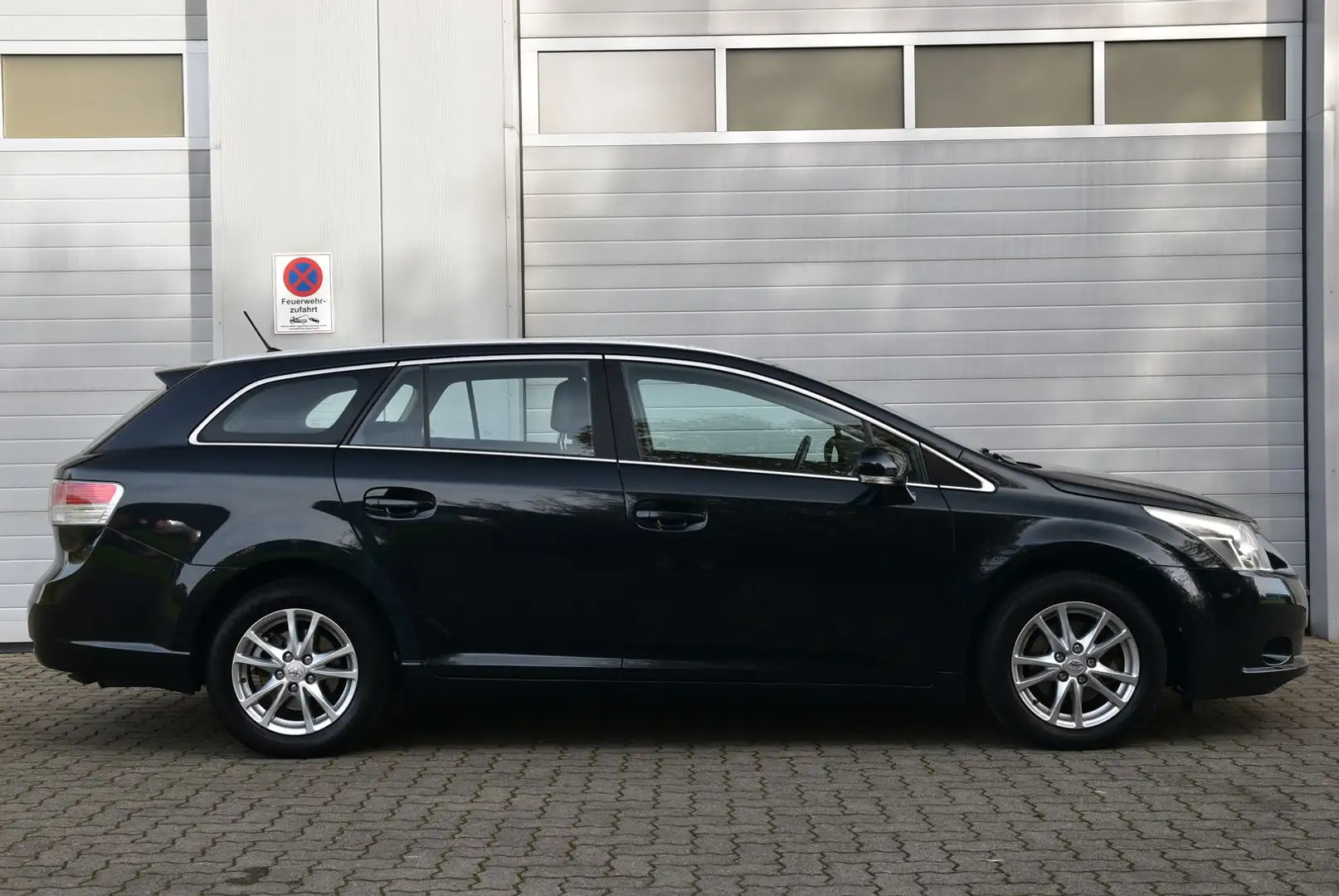 Toyota Avensis Edition/1-HAND/NAVI/KAMERA/KLIMA/ Blau - 2