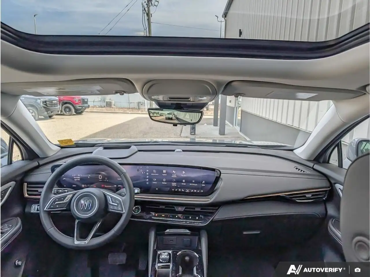 Buick Envision снимка Buick Envision