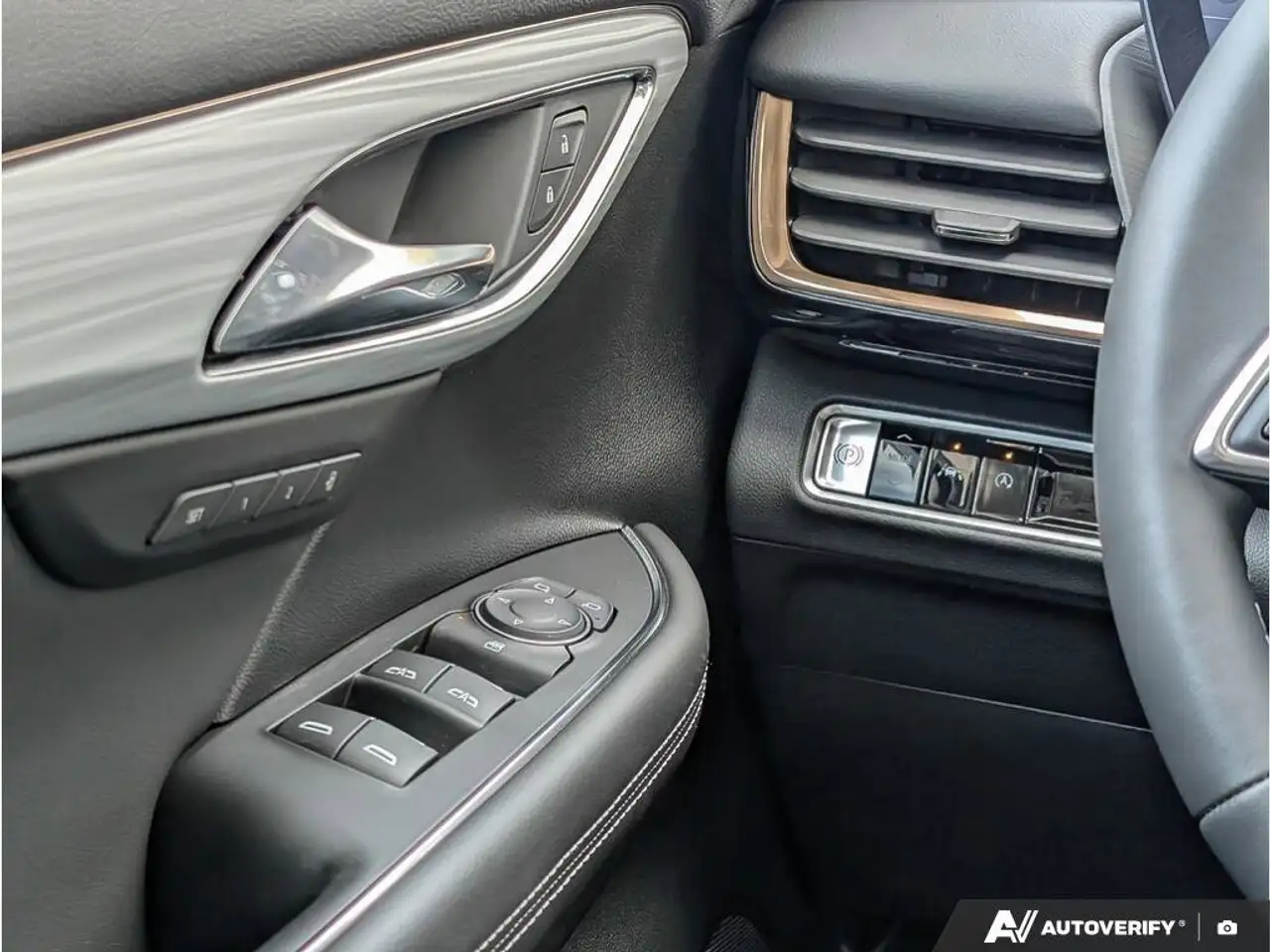 Buick Envision снимка Buick Envision