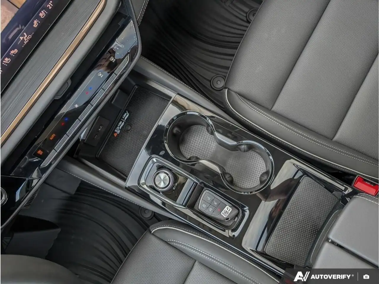 Buick Envision снимка Buick Envision
