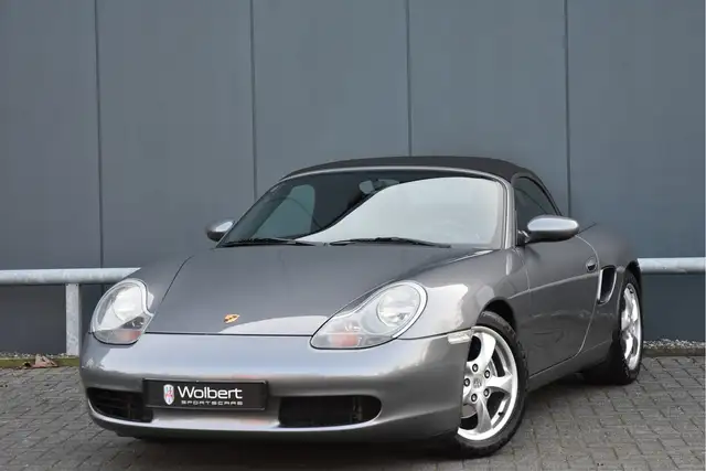 Porsche Boxster 986 2.7 handgeschakeld!