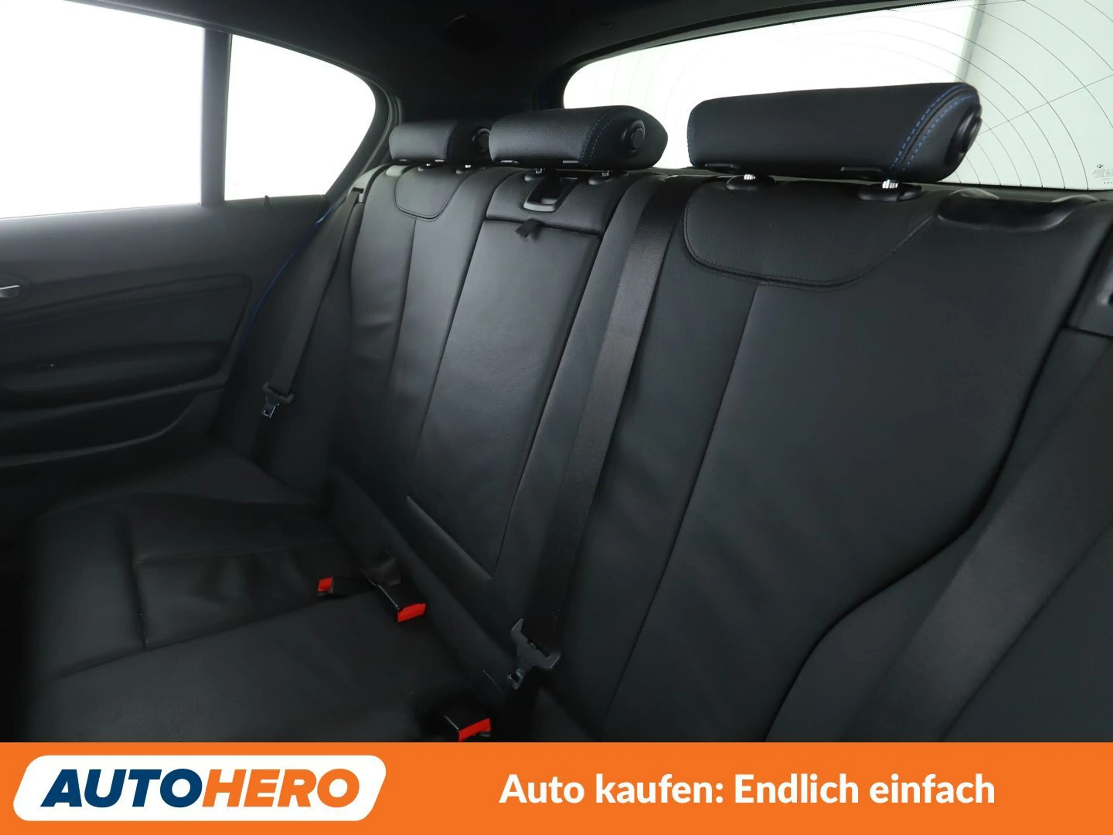 BMW 116 116i Edition M Sport Shadow*NAVI*TEMPO*PDC* — photo 14