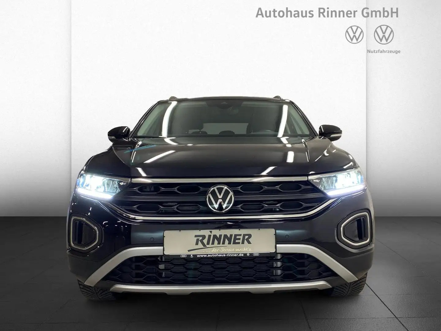 Volkswagen T-Roc MOVE Move 1.5 TSI 110kW 7-Gang Automatik Schwarz - 2