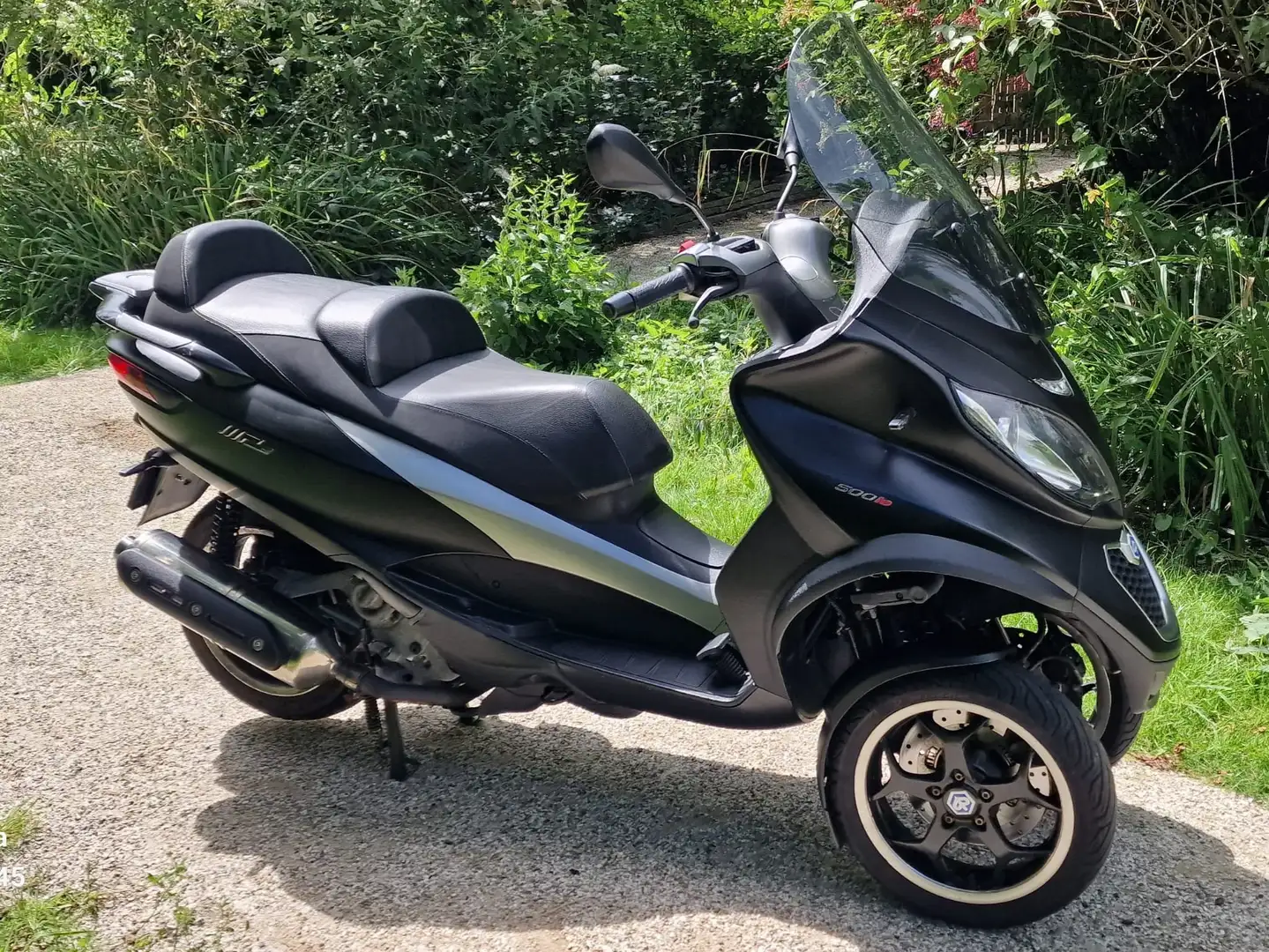 Piaggio MP3 LT MP3 500 LT Zwart - 2