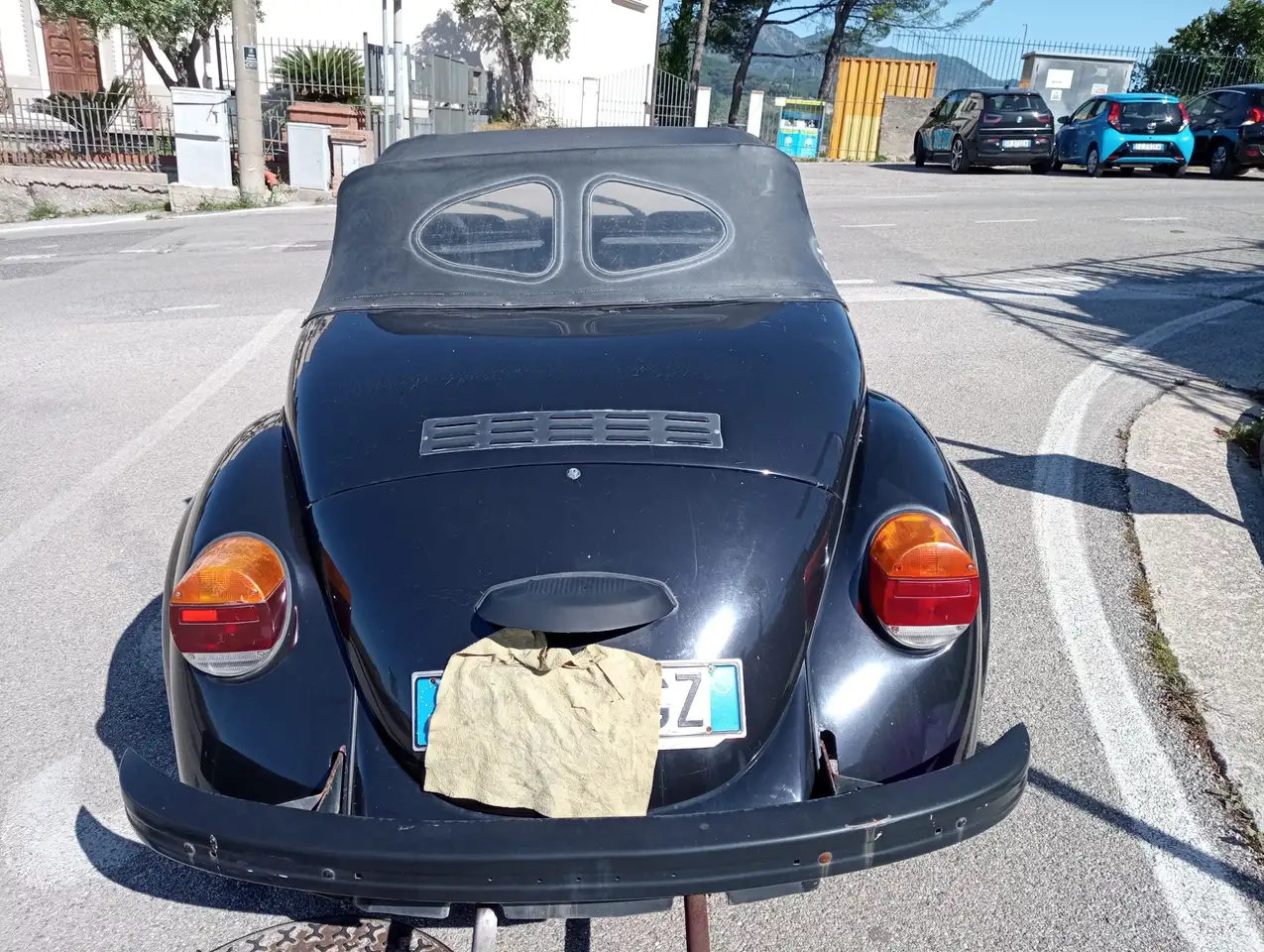 Volkswagen Käfer pelle grigia, foto 5