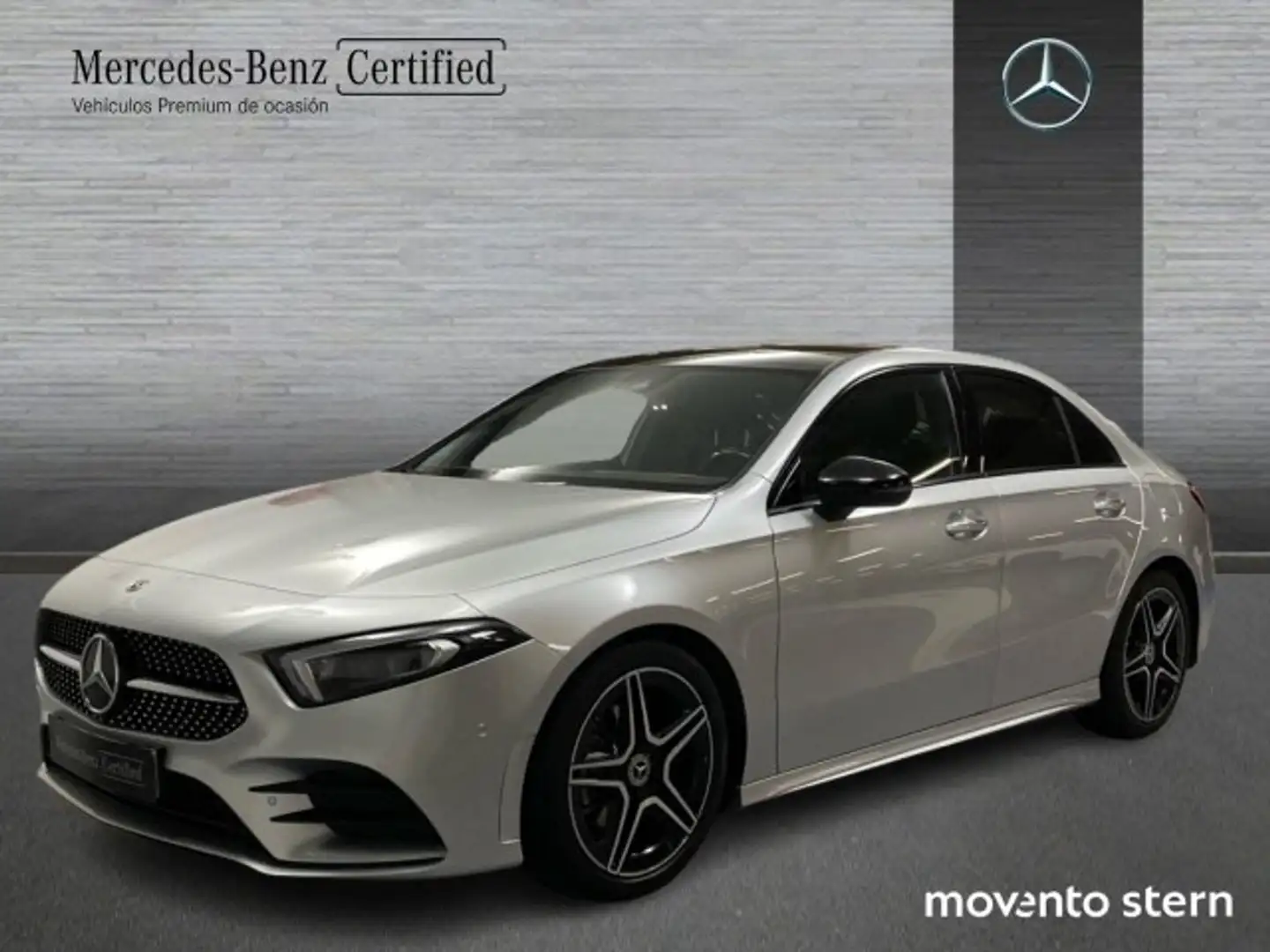 Mercedes-Benz A 200 Sedán Plateado - 1