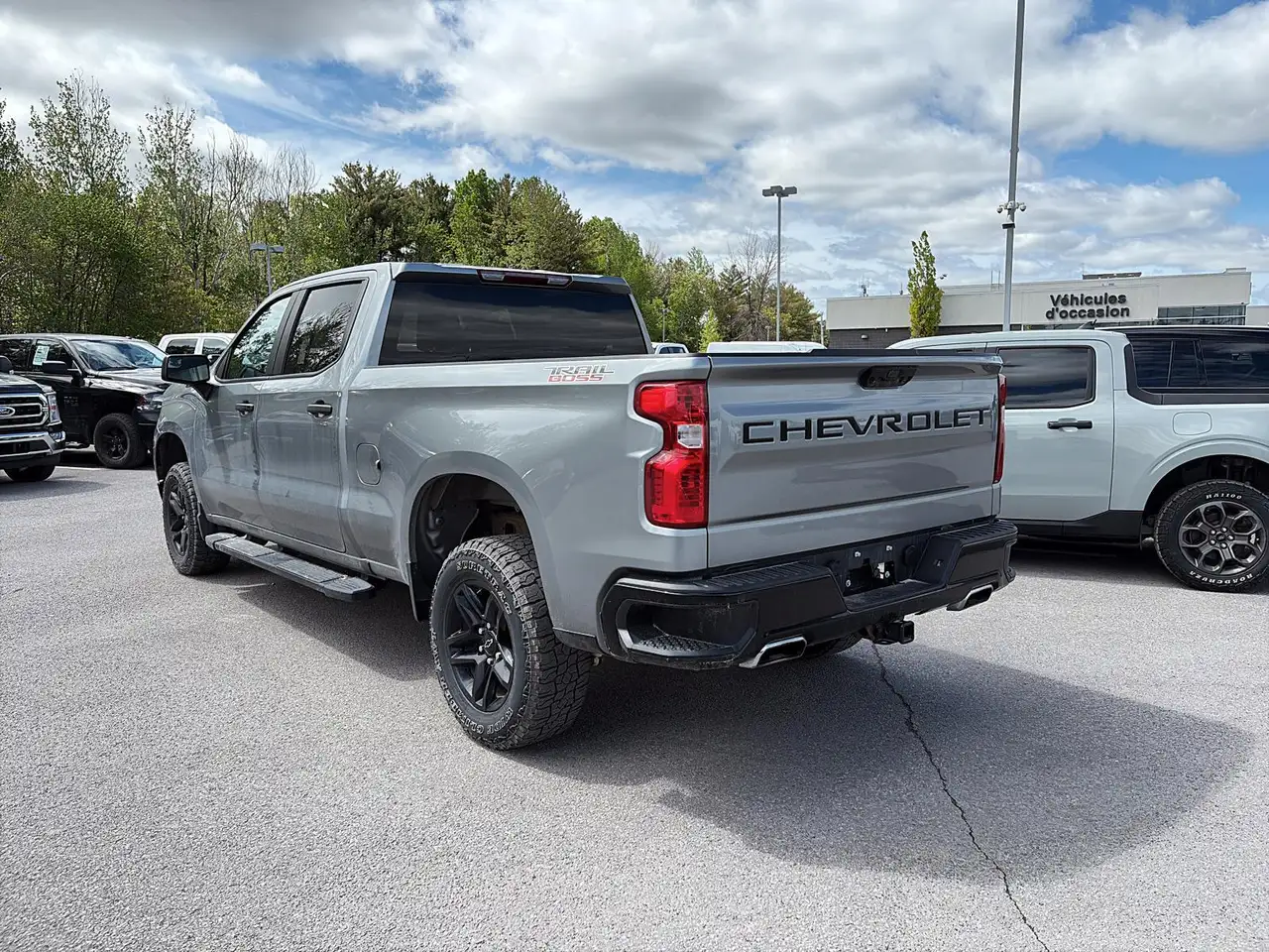 Chevrolet Silverado 1500 снимка Chevrolet Silverado 1500