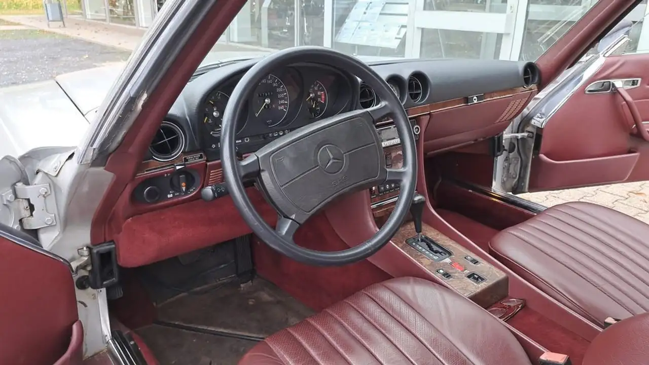 Mercedes-Benz SL 560, foto 9