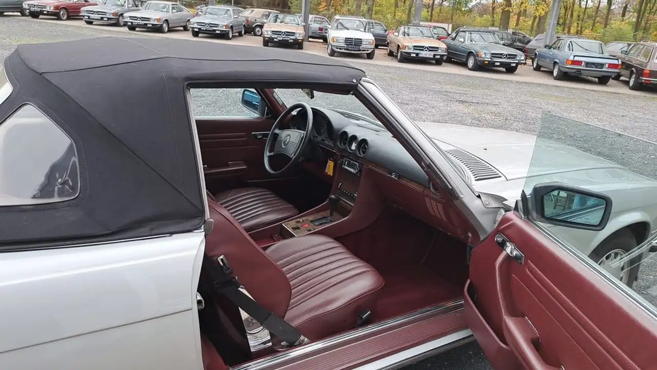 Mercedes-Benz SL 560, foto 7