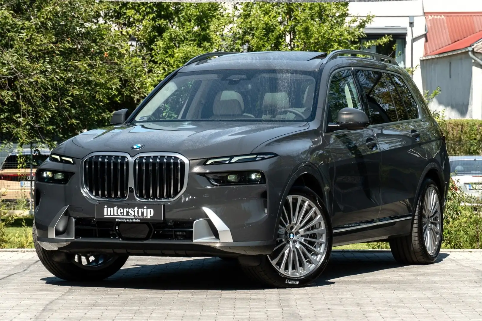 BMW X7 40i MASSAGE.SOFTC.EX.DRIVE.LED.AHK.22".5/100 Grau - 1
