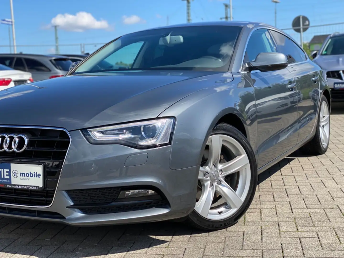 Audi A5 3.0 TDI Sportback *Bi-Xenon*Navi*Sitzhzg* Šedá - 2