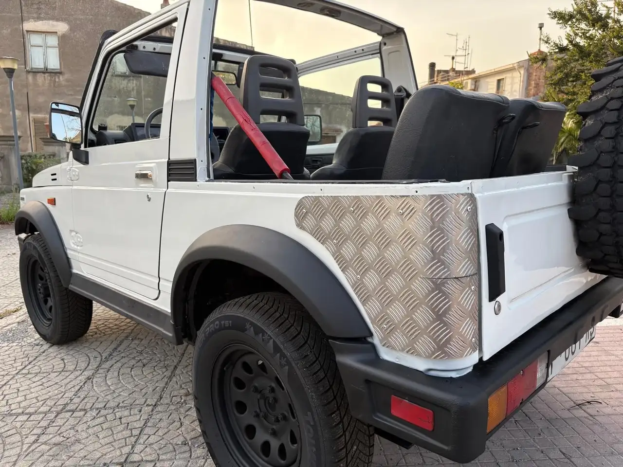 Suzuki SJ Samurai, foto 5