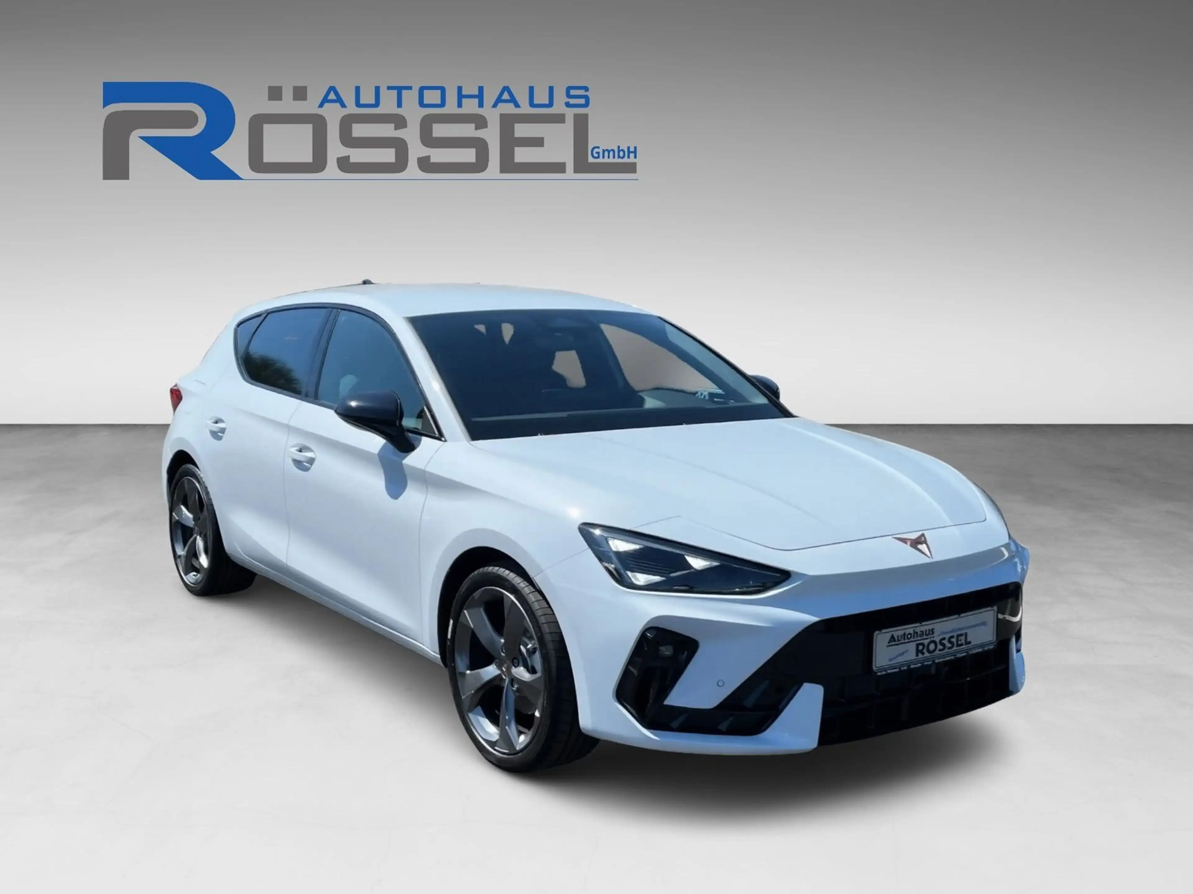 CUPRA Leon 1.5 eTSI DSG 18" Alu ACC Voll LED Navi 3 Zo — photo 3