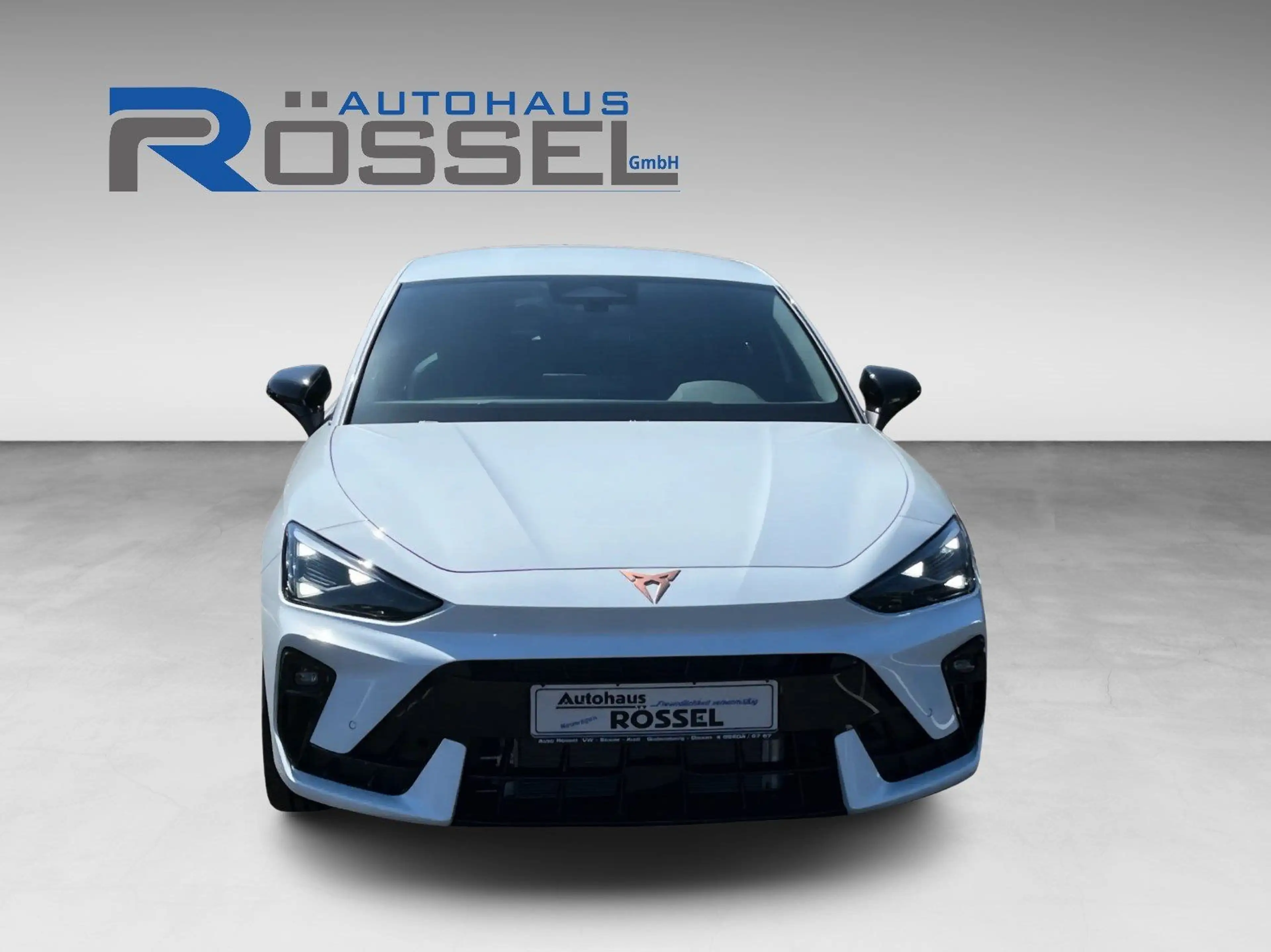 CUPRA Leon 1.5 eTSI DSG 18" Alu ACC Voll LED Navi 3 Zo — photo 2