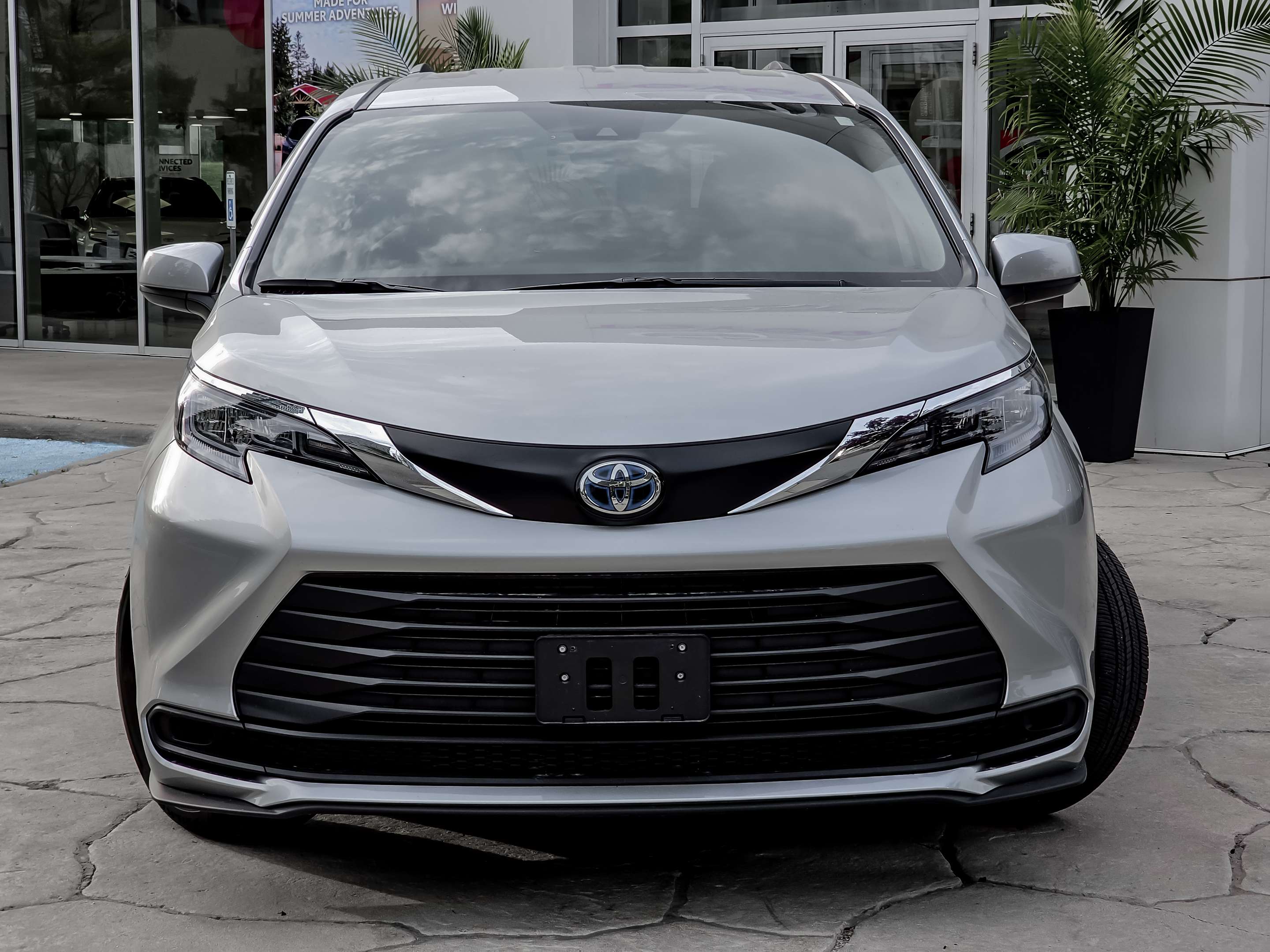 used 2024 Toyota Sienna car, priced at $49,550