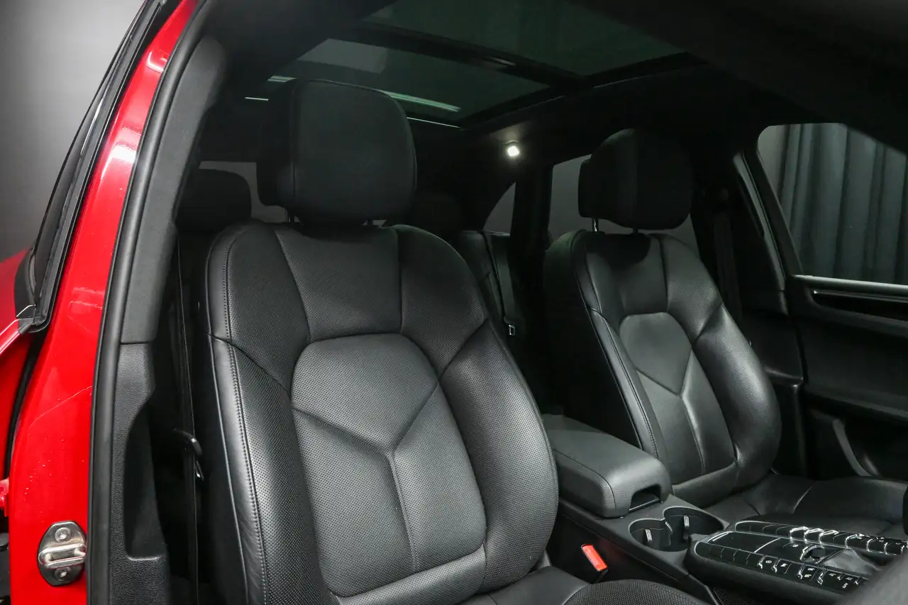 Porsche Macan снимка Porsche Macan