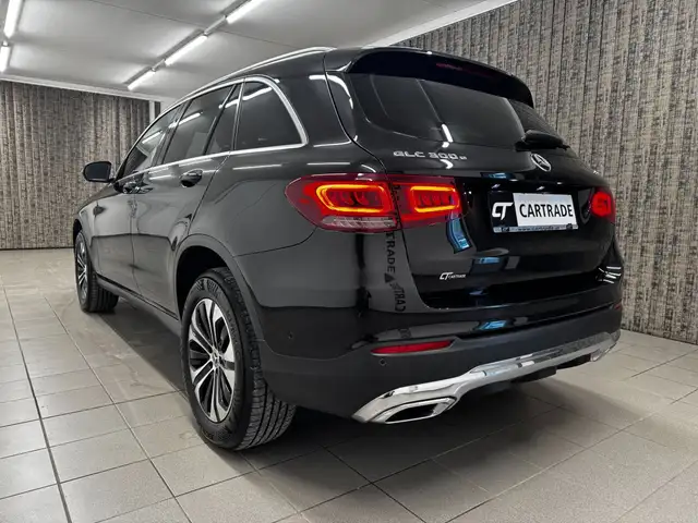 Mercedes-Benz GLC view 6