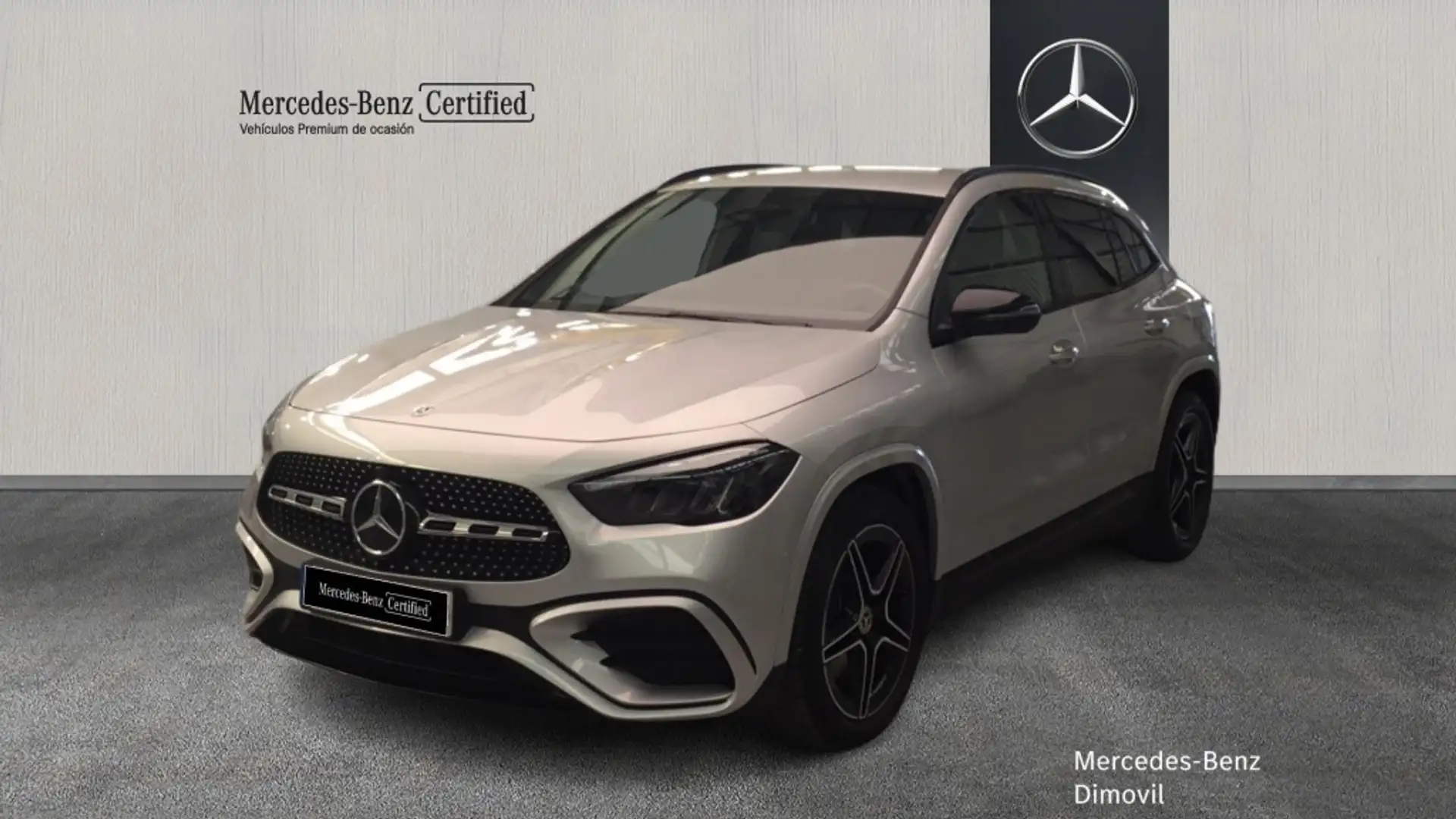 Mercedes-Benz GLA 200 -CLASS D AMG LINE - 1