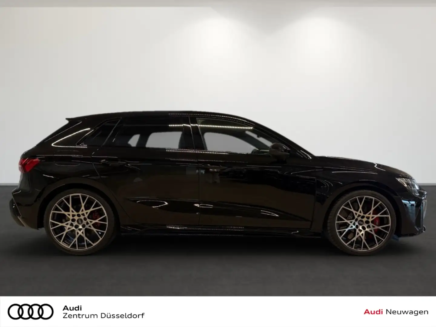 Audi RS3 Sportback 2.5 Liter 5 Zylinder Turbo Schwarz - 2