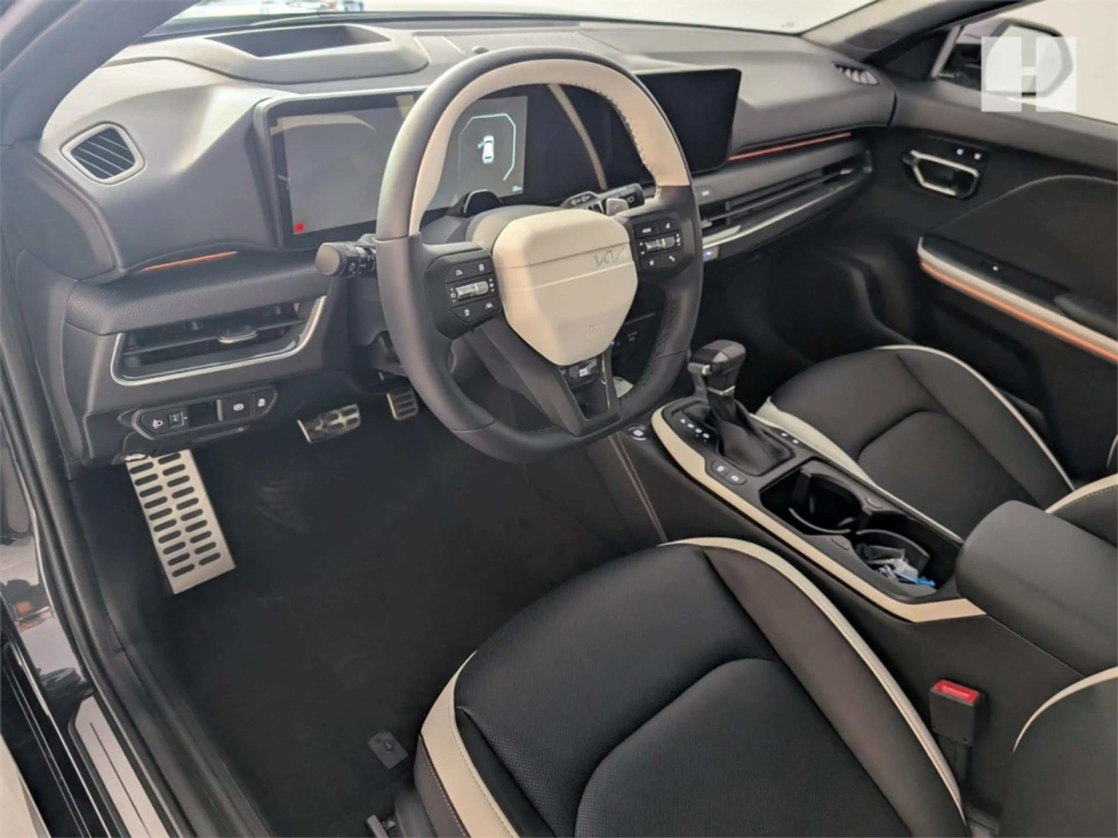 Kia K4 HB/GT-LINE/1.6 TGDI/DCT7/180/MY26 — photo 12