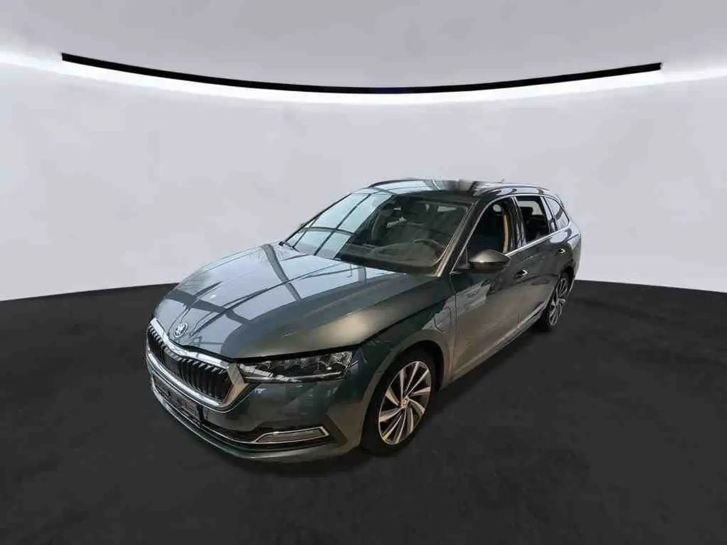 Skoda Octavia Combi 1.4 iV STYLE AHK CAM NAVICOLUMBUS Grau - 2