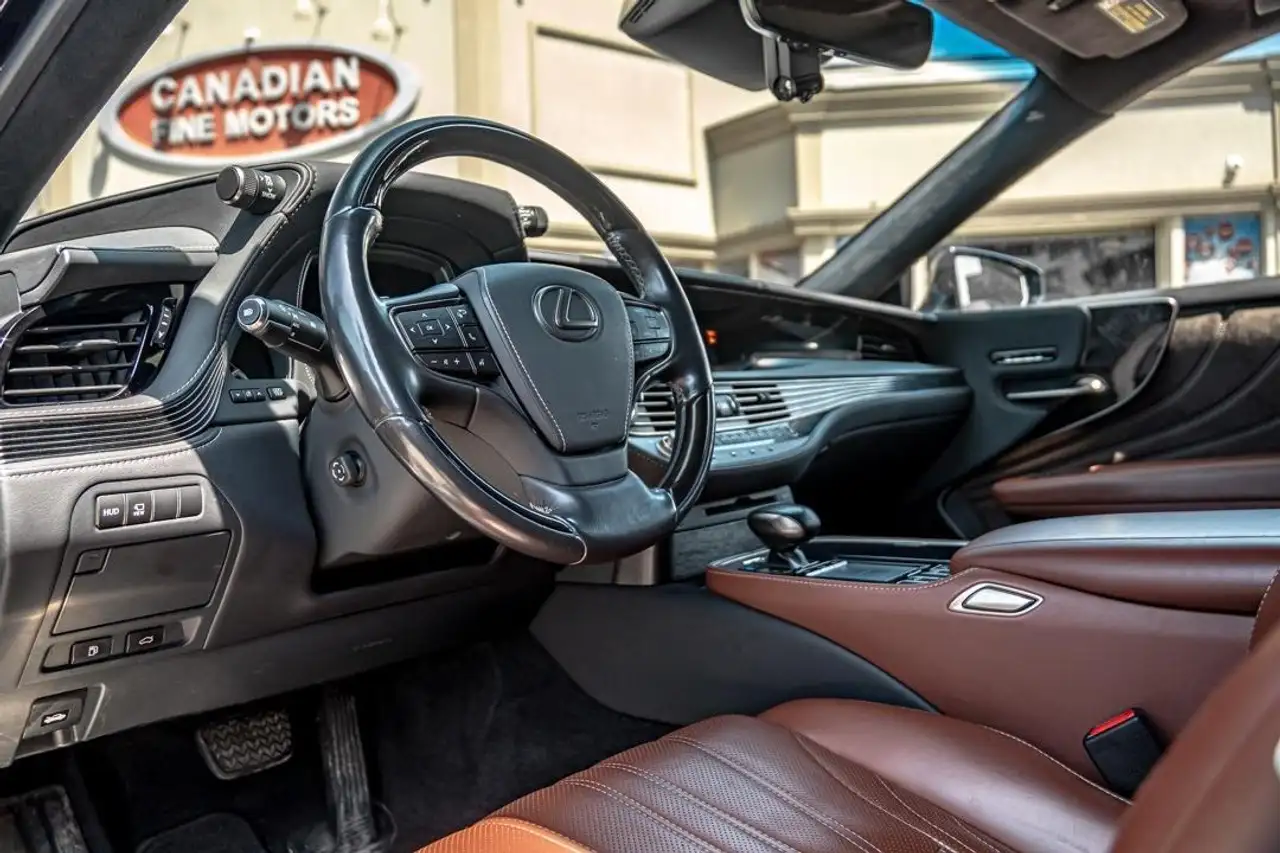 Lexus LS снимка Lexus LS