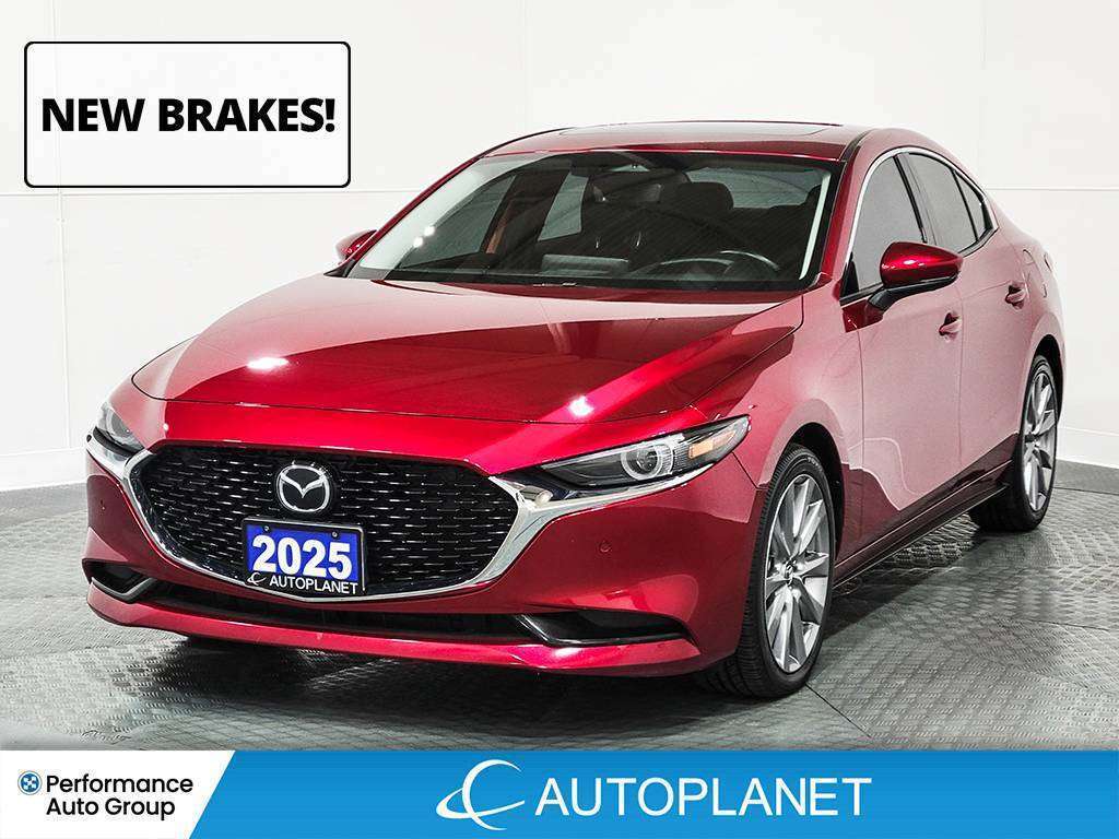 2025 Mazda Mazda3 GT, Heads Up Display, Sunroof, Back Up Cam!