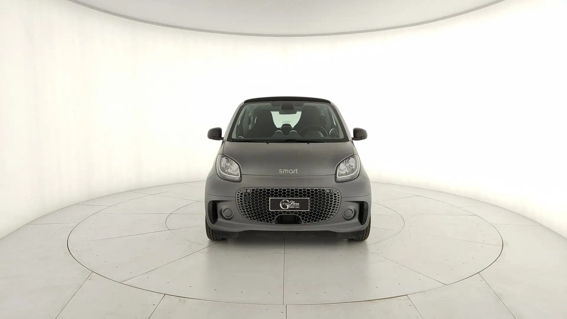 smart forTwo eq Pure 22kW Gris - 2