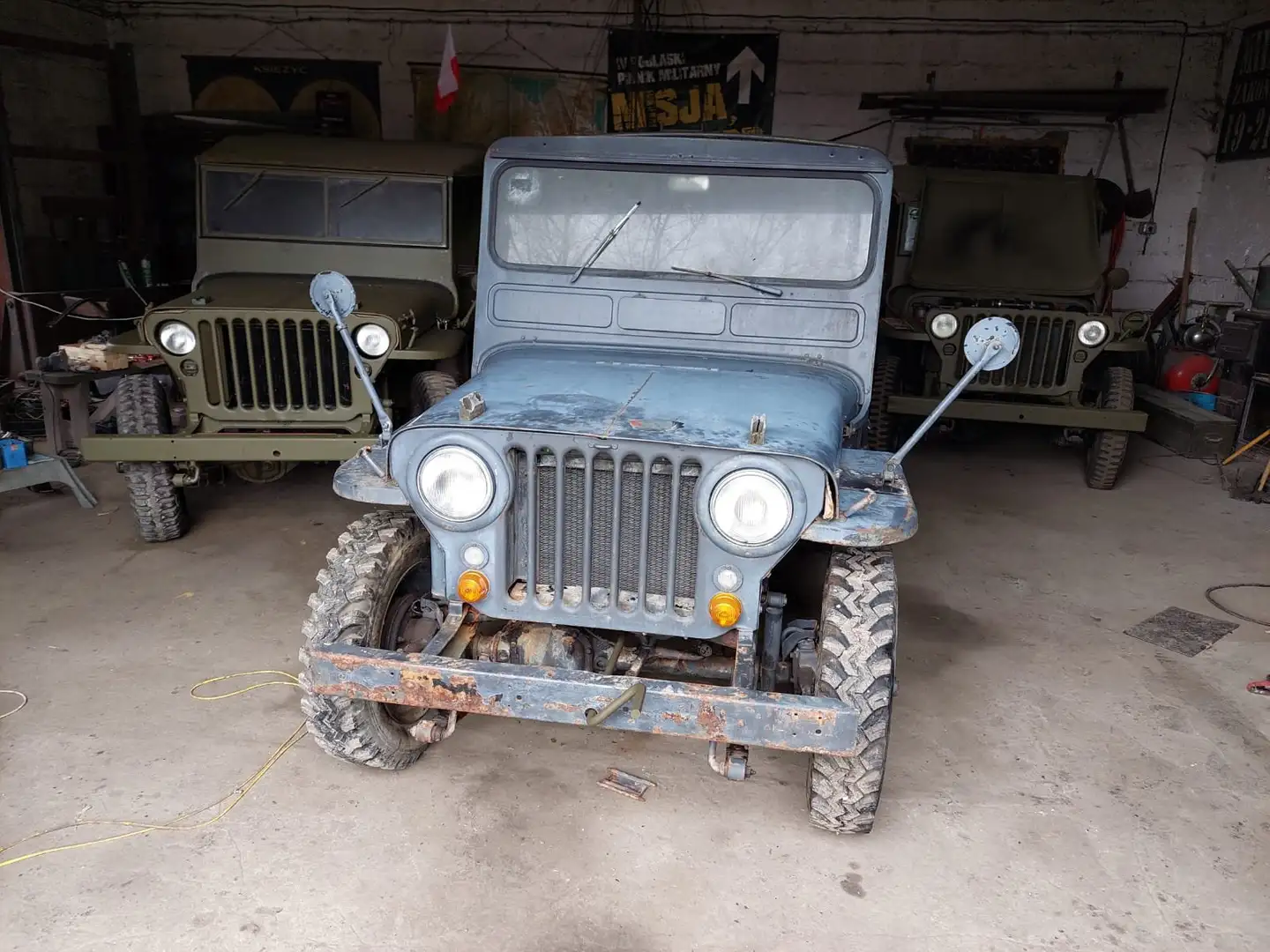 Jeep Willys White - 1