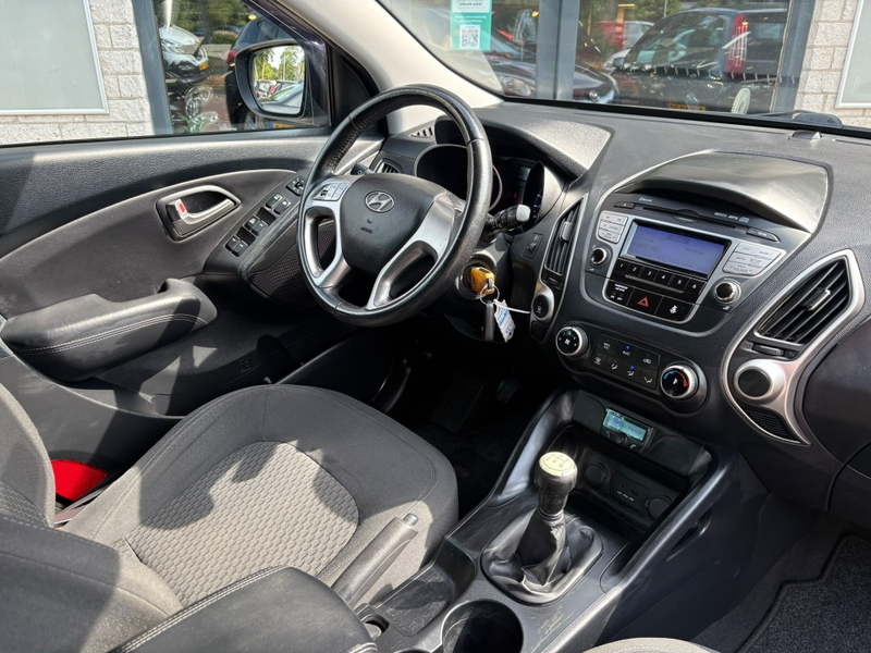 Hyundai iX35 2.0i Dynamic Airco Trekhaak Nieuwe Apk — photo 2