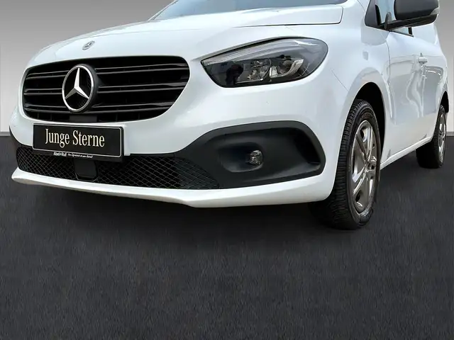 Mercedes-Benz Citan view 3