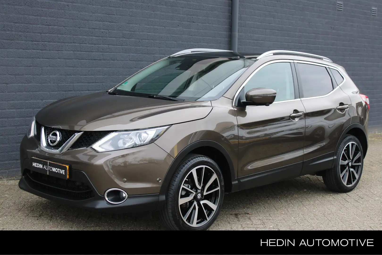 Nissan Qashqai DIG-T 115 PK Tekna X-Tronic NL-Auto | Automaat | N Braun - 1