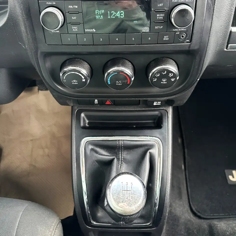 Jeep Compass снимка Jeep Compass