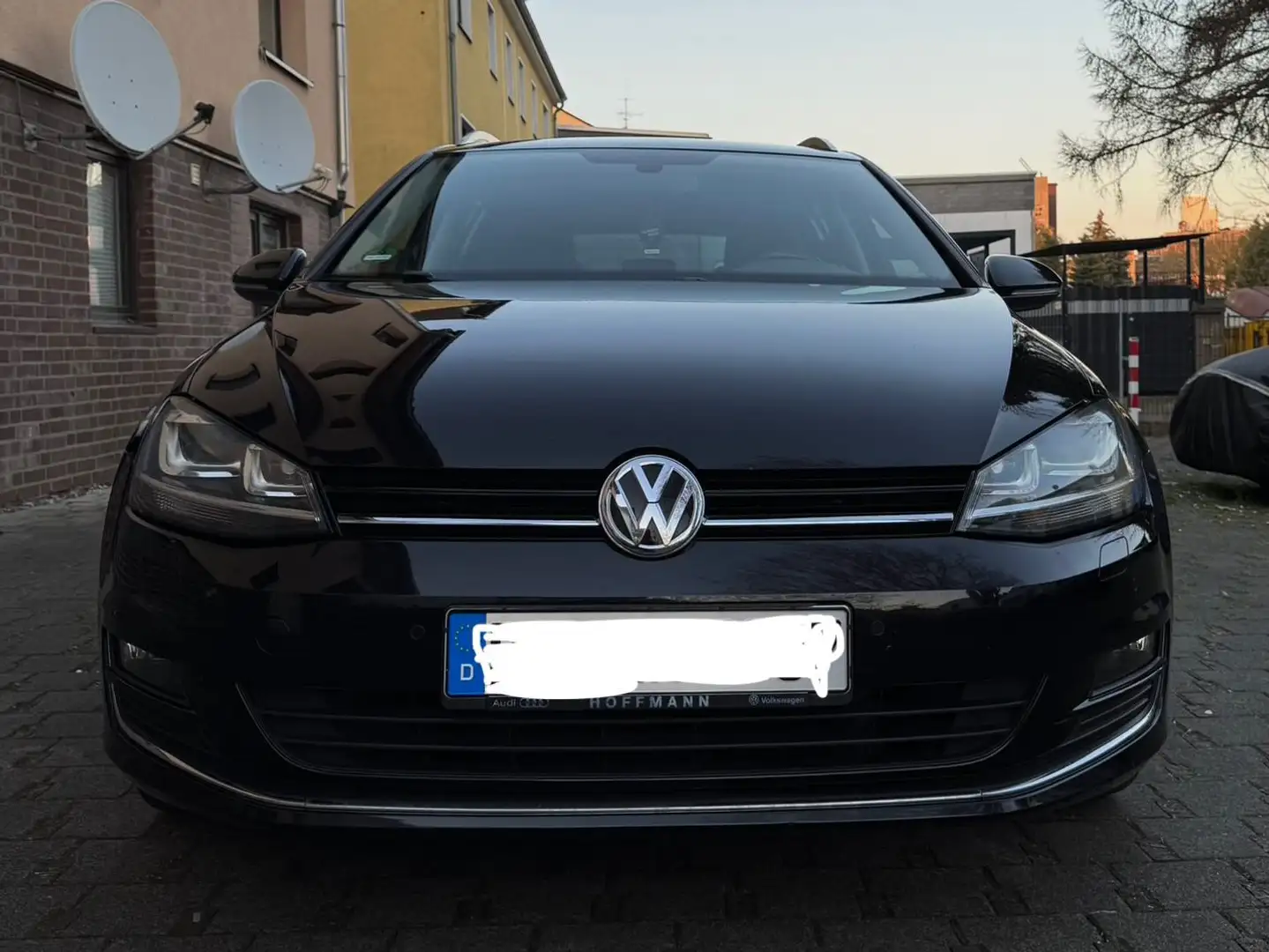 Volkswagen Golf Variant Golf Variant 2.0 TDI BlueMotion Technology DSG Com Schwarz - 2