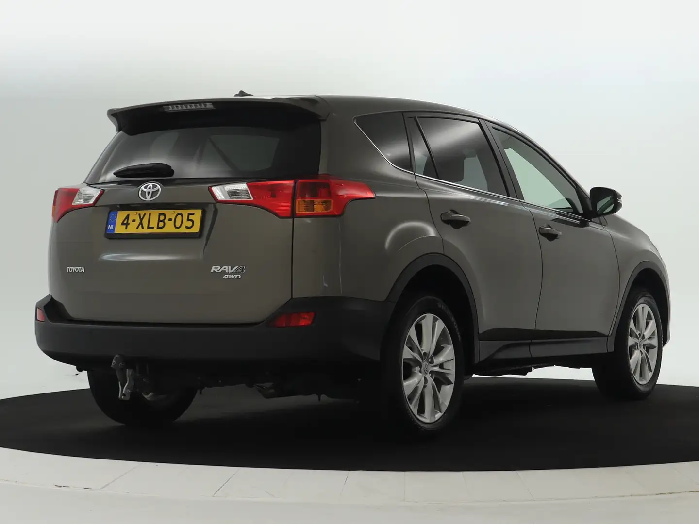 Toyota RAV 4 2.0 Executive Business 4WD | Trekhaak | JBL | Luxe Bruin - 2