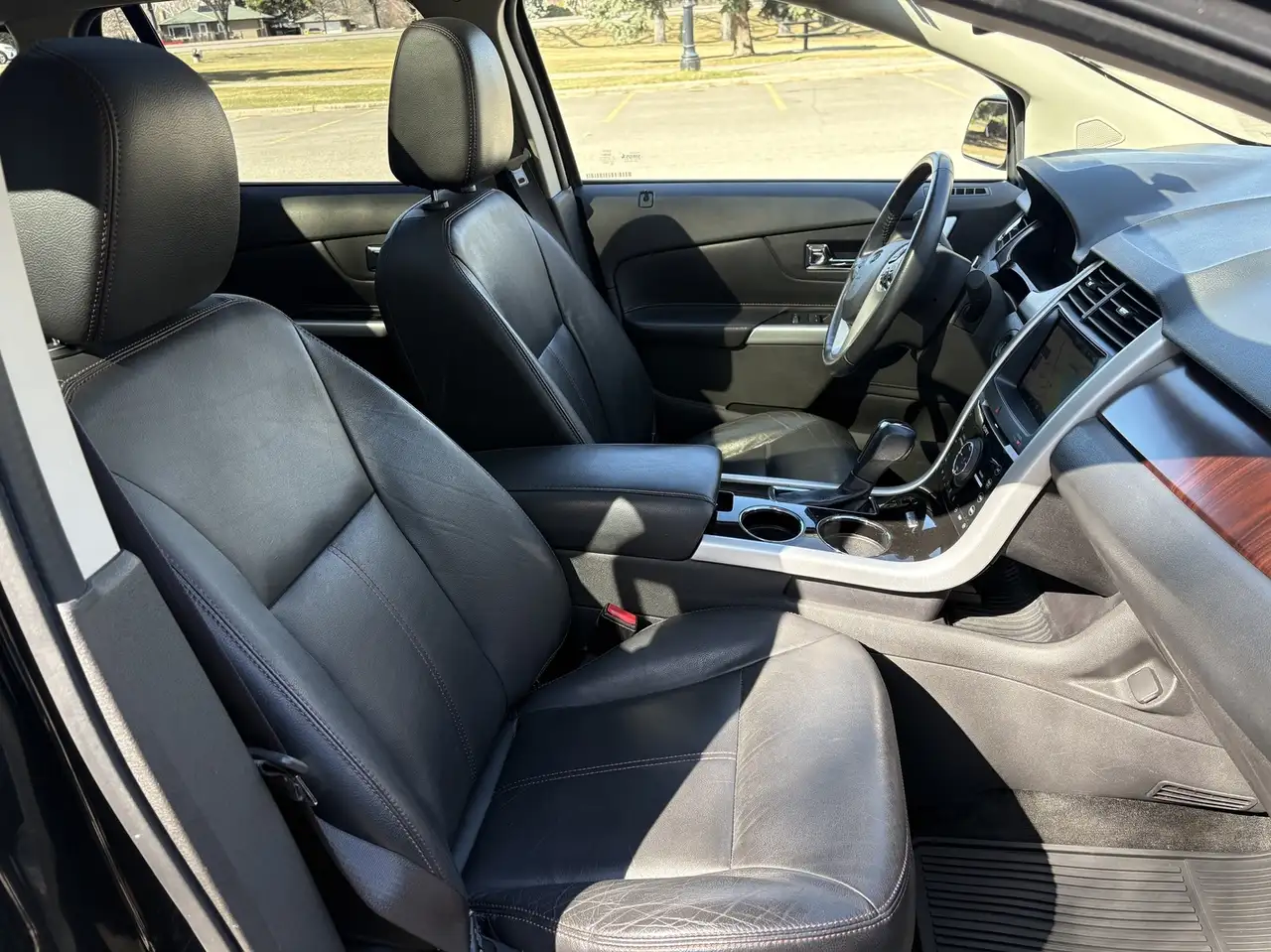 Ford Edge снимка Ford Edge