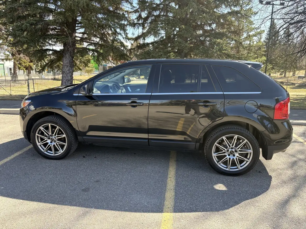 Ford Edge снимка Ford Edge