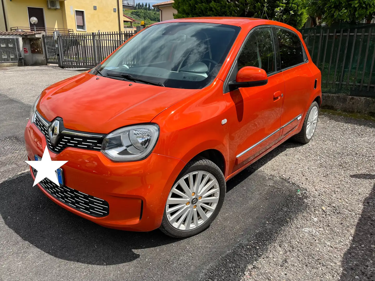 Renault Twingo Twingo Vibes 22kWh Arancione - 1