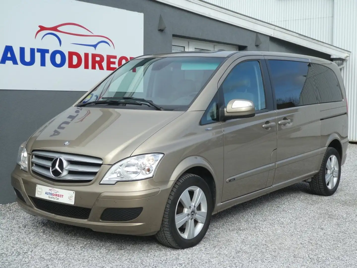 Mercedes-Benz Viano 2.2 CDi Trend 136pk 7places Cuir, Airco, PDC Grey - 1