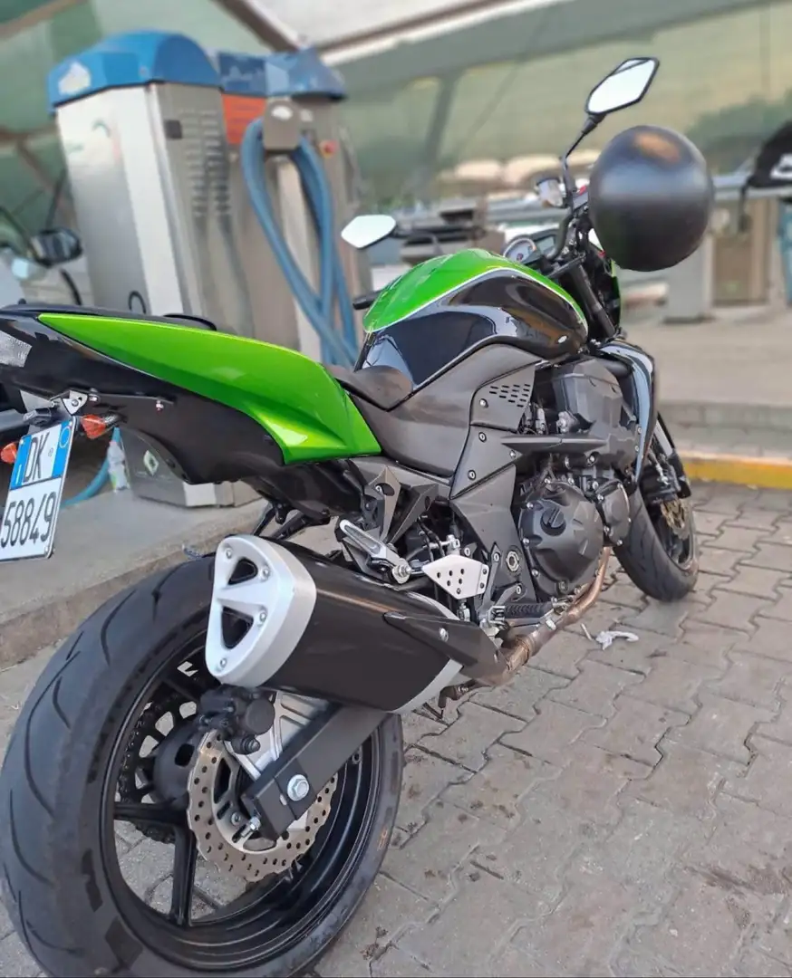 Kawasaki Z 750 Verde - 2
